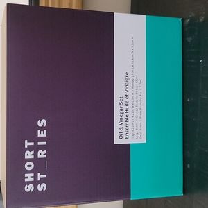 Short Stories Oil & Vinegar set